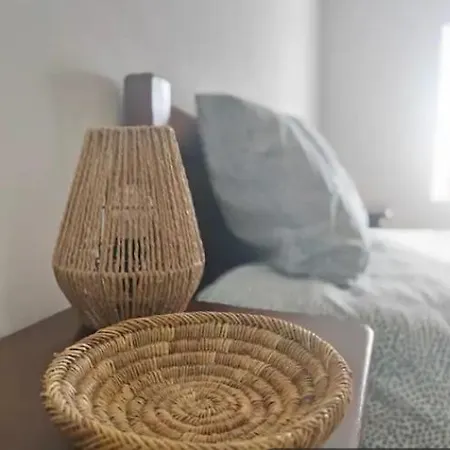 T2 Au Coeur Du Vieux Langon Appartement Langon  Buitenkant foto
